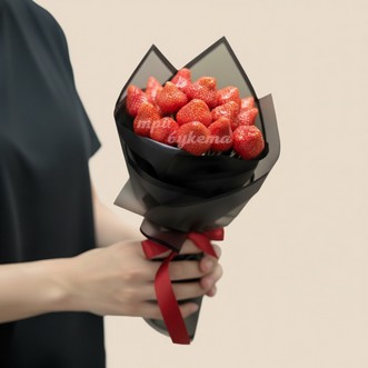 Букет из 16 ягод клубники